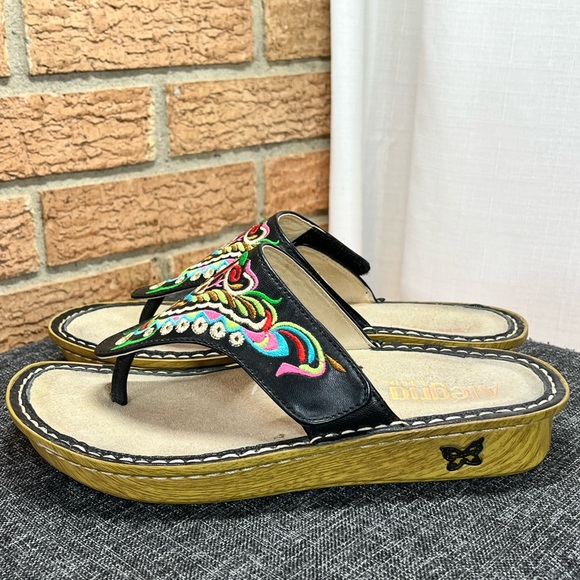 Alegria Vanessa thong sandals in the Chrysalis Black - 38 /8-8.5 - Picture 6 of 9